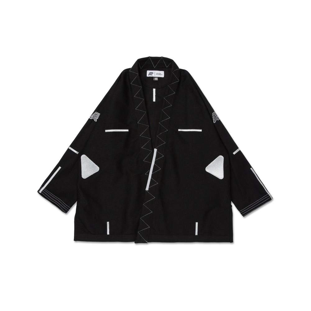 Ground Movement Bjj Gi by Albino and Preto in Black. Lightweight, durable, and competition-ready design for superior mobility, comfort, and performance.