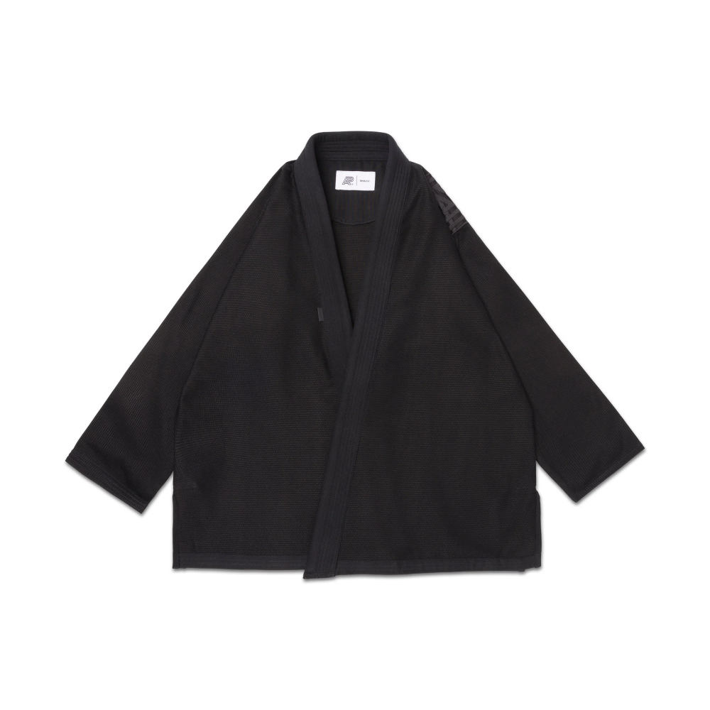Tonal Pack BJJ Gi by Albino and Preto in black with matching BJJ carry bag