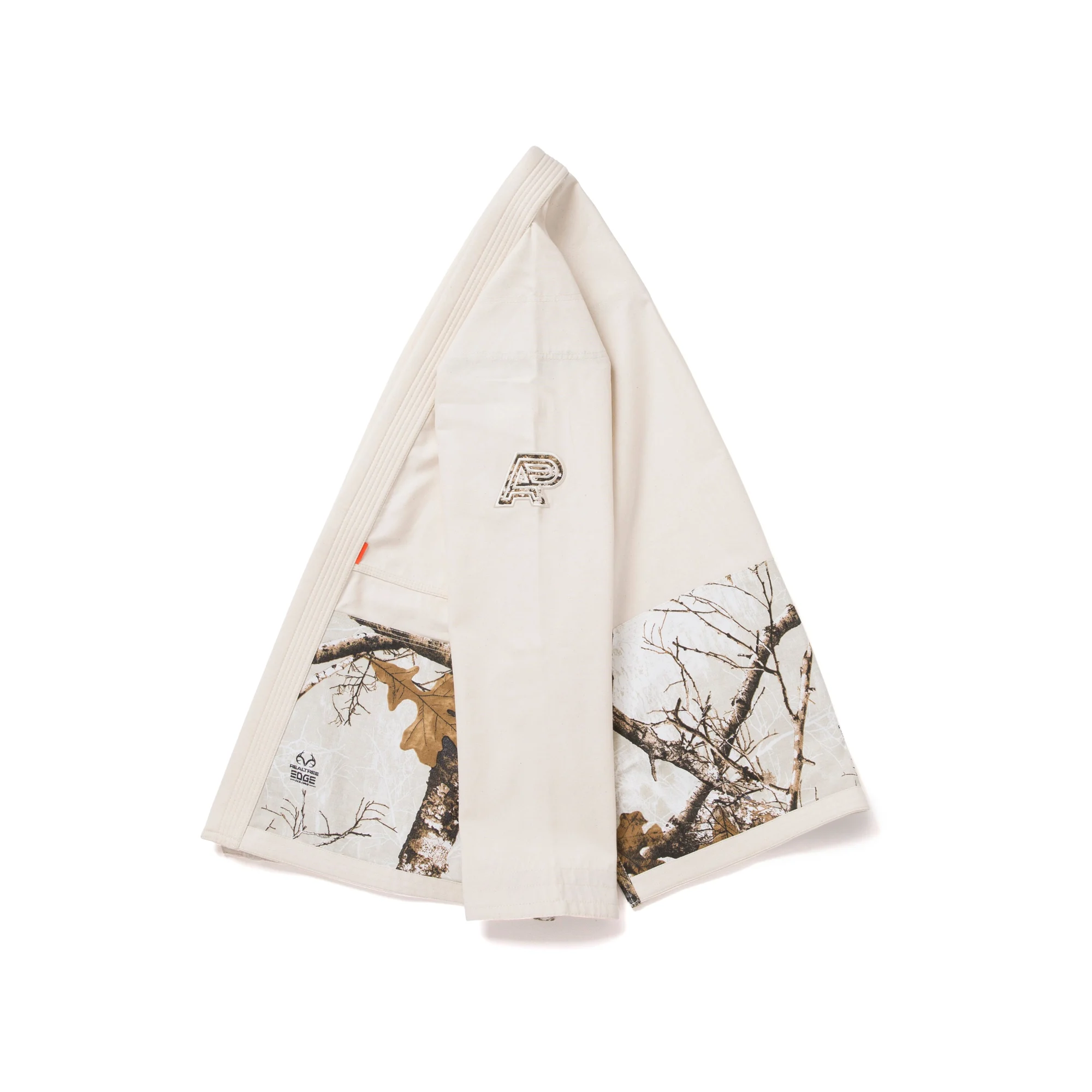 Albino and Preto Realtree Unbleached Gi – back view