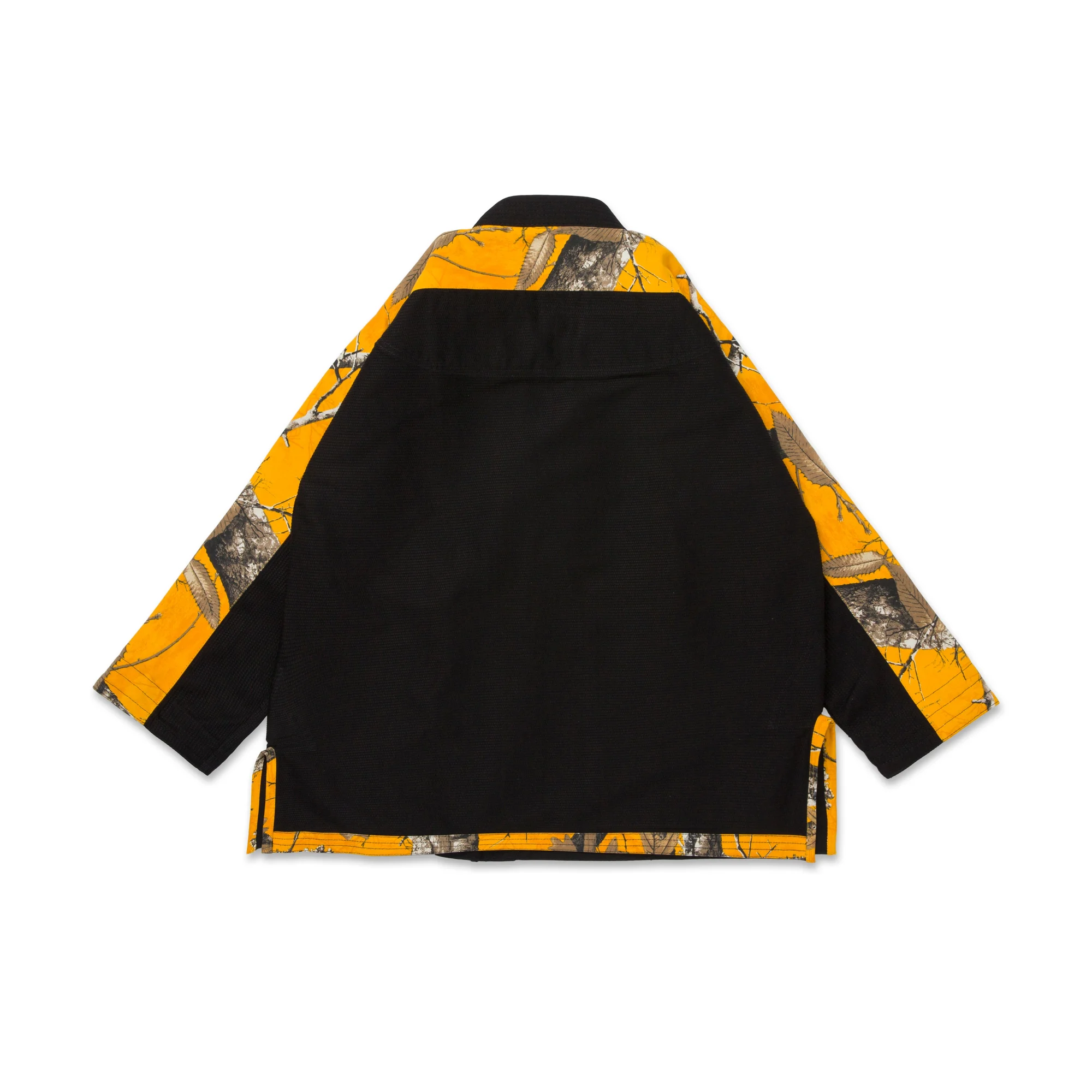 Albino and Preto Realtree Black Gi – back view