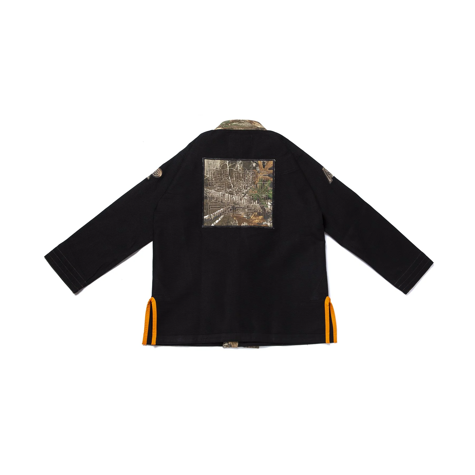 Albino and Preto Realtree EDGE Gi – back view