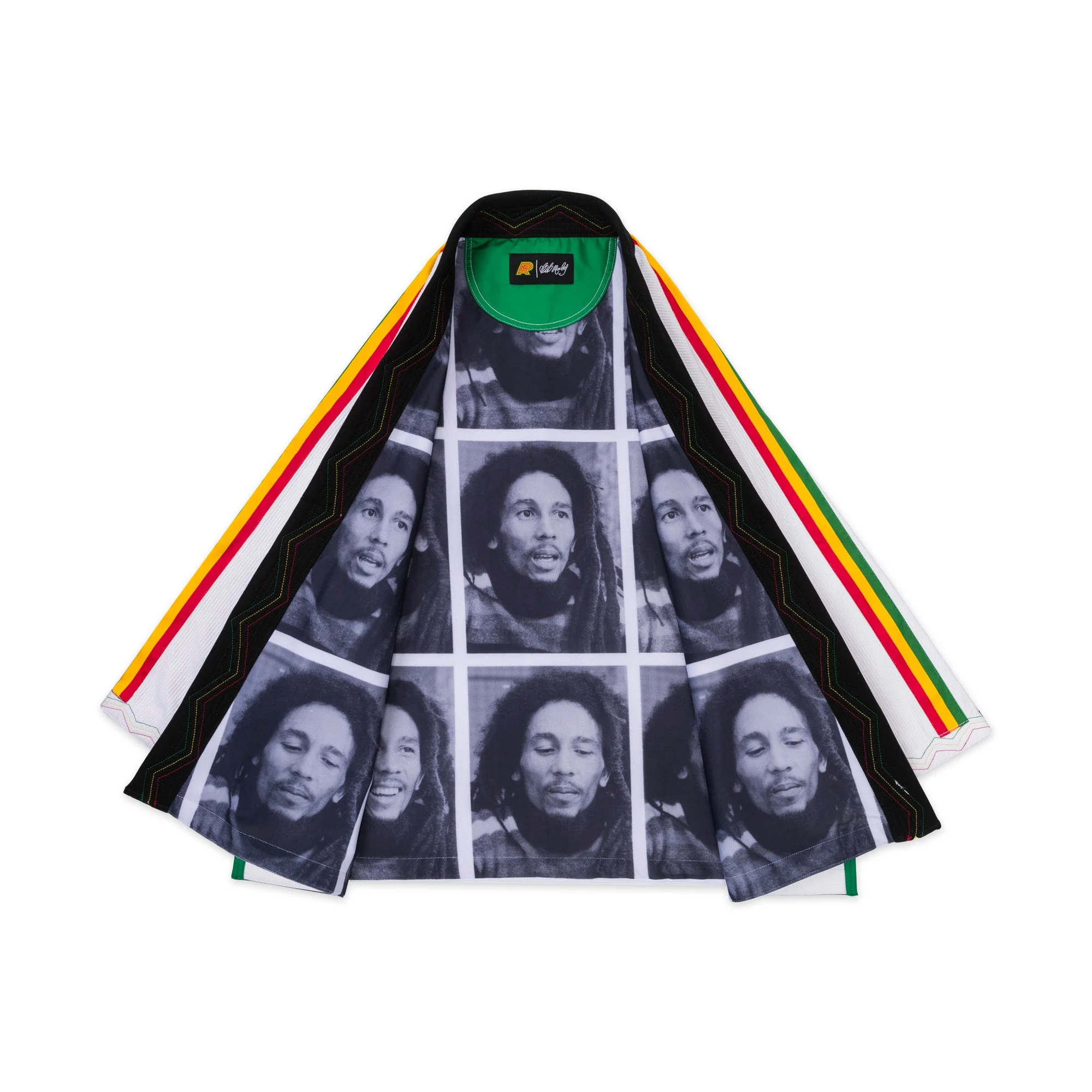 Albino and Preto Marley Gi – back view