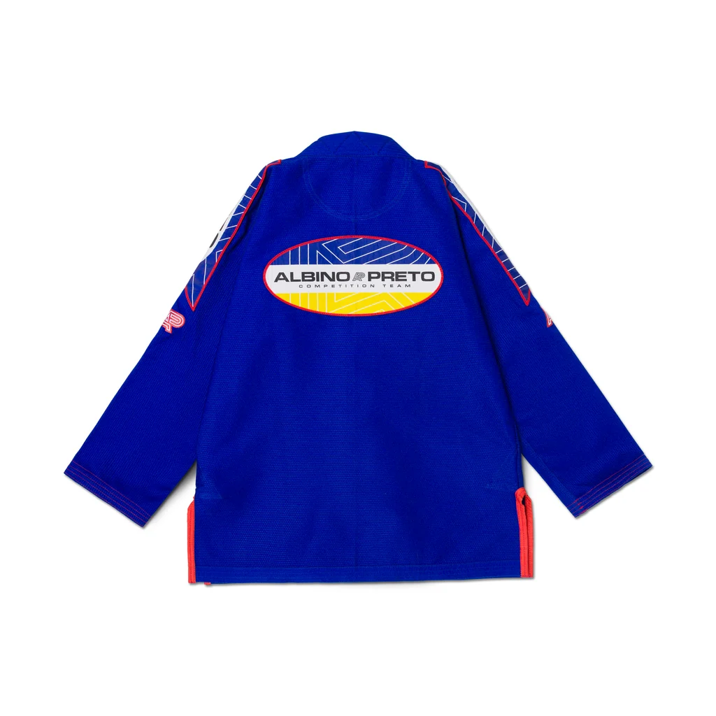 Albino and Preto PINAS Gi – back view