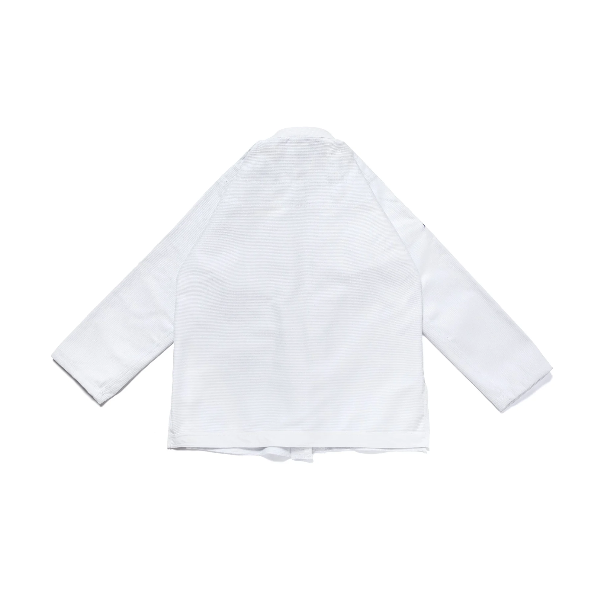 Albino and Preto 10 White Gi – back view
