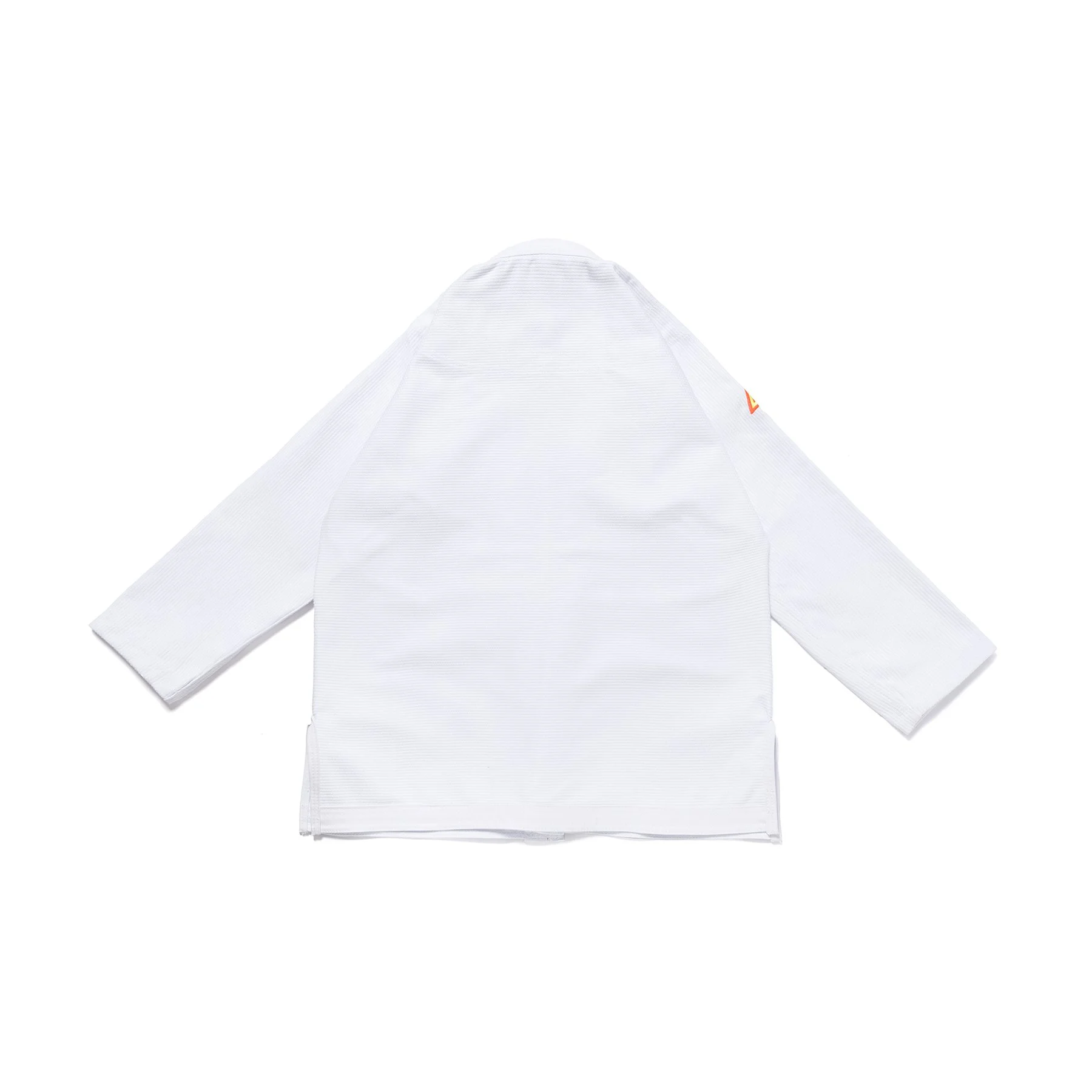 Albino and Preto 12 White Gi – back view