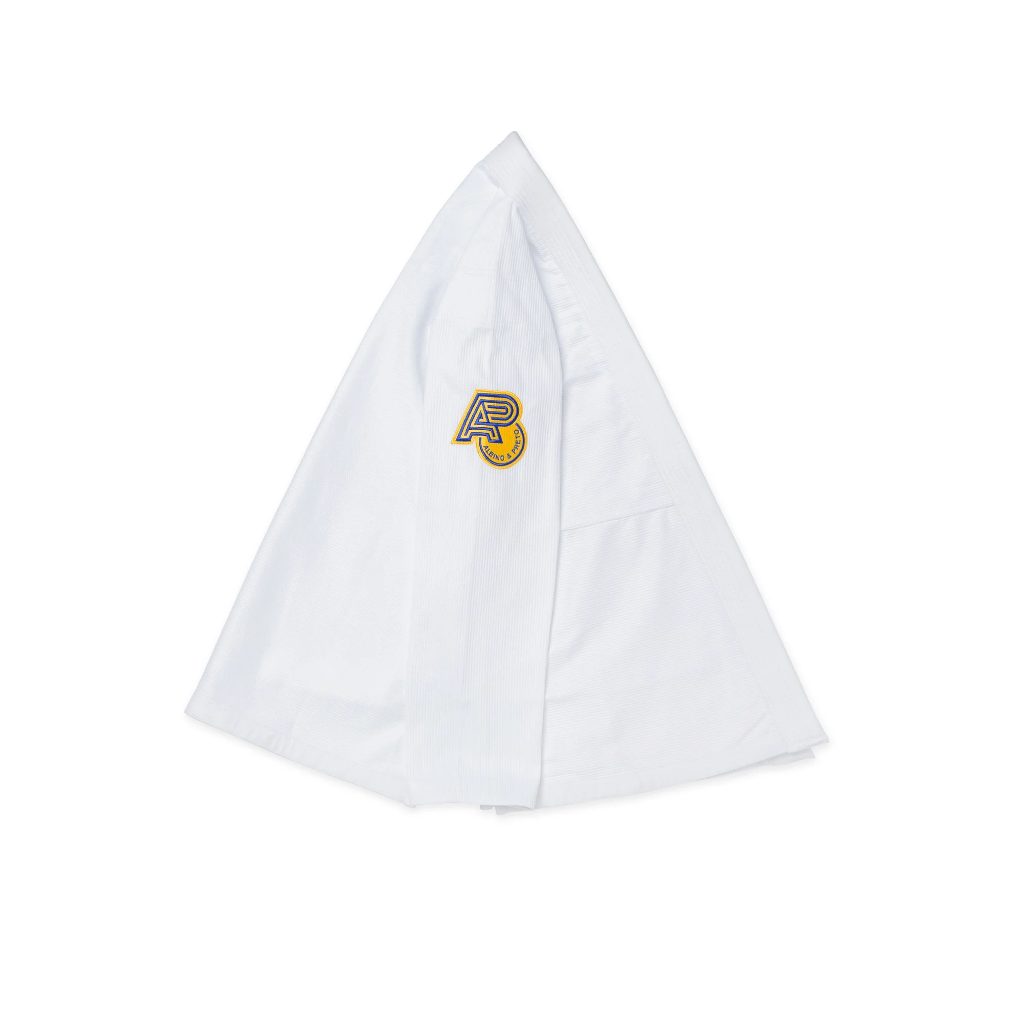 Albino and Preto YB Essential Gi – back view