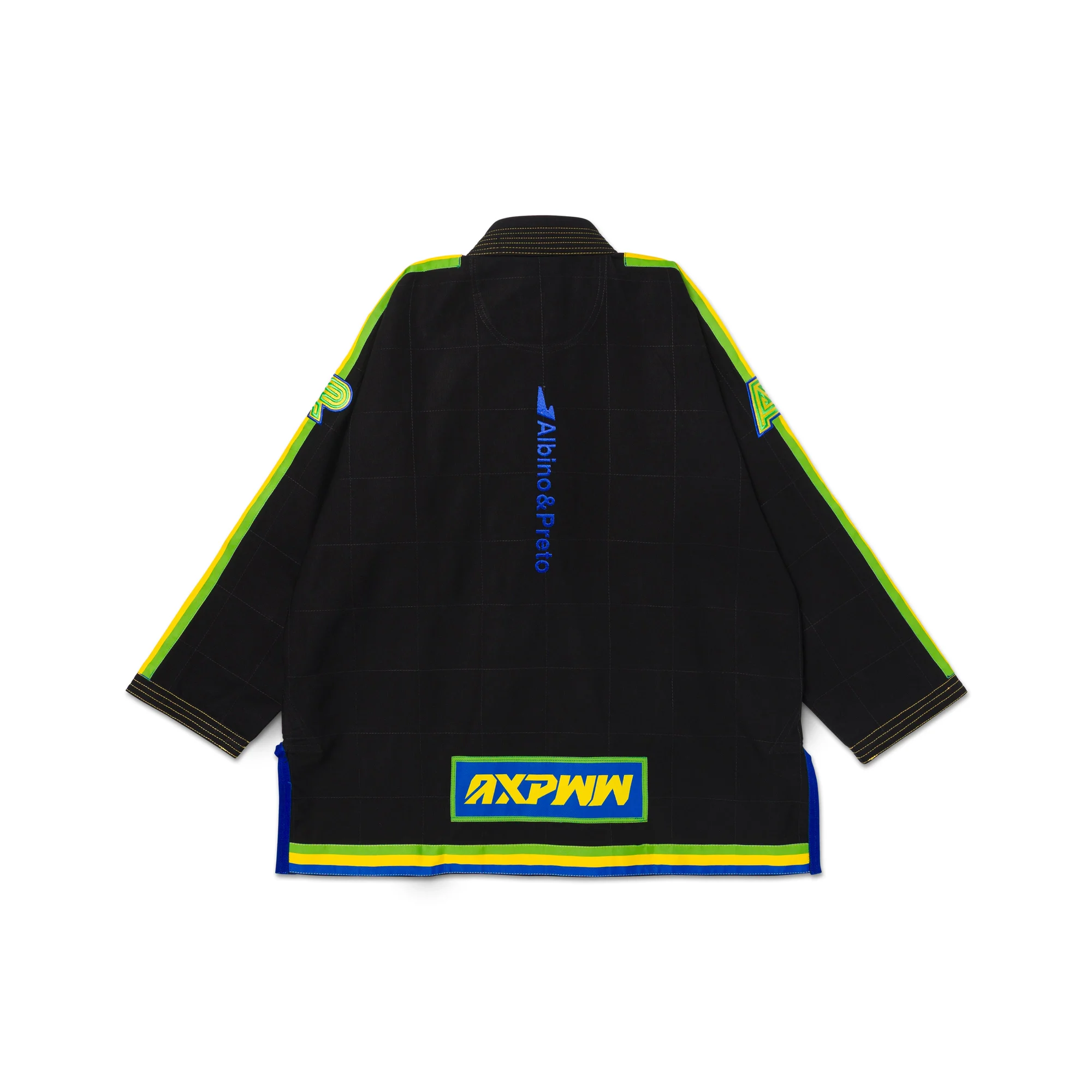 Albino and Preto Apex Gi – back view