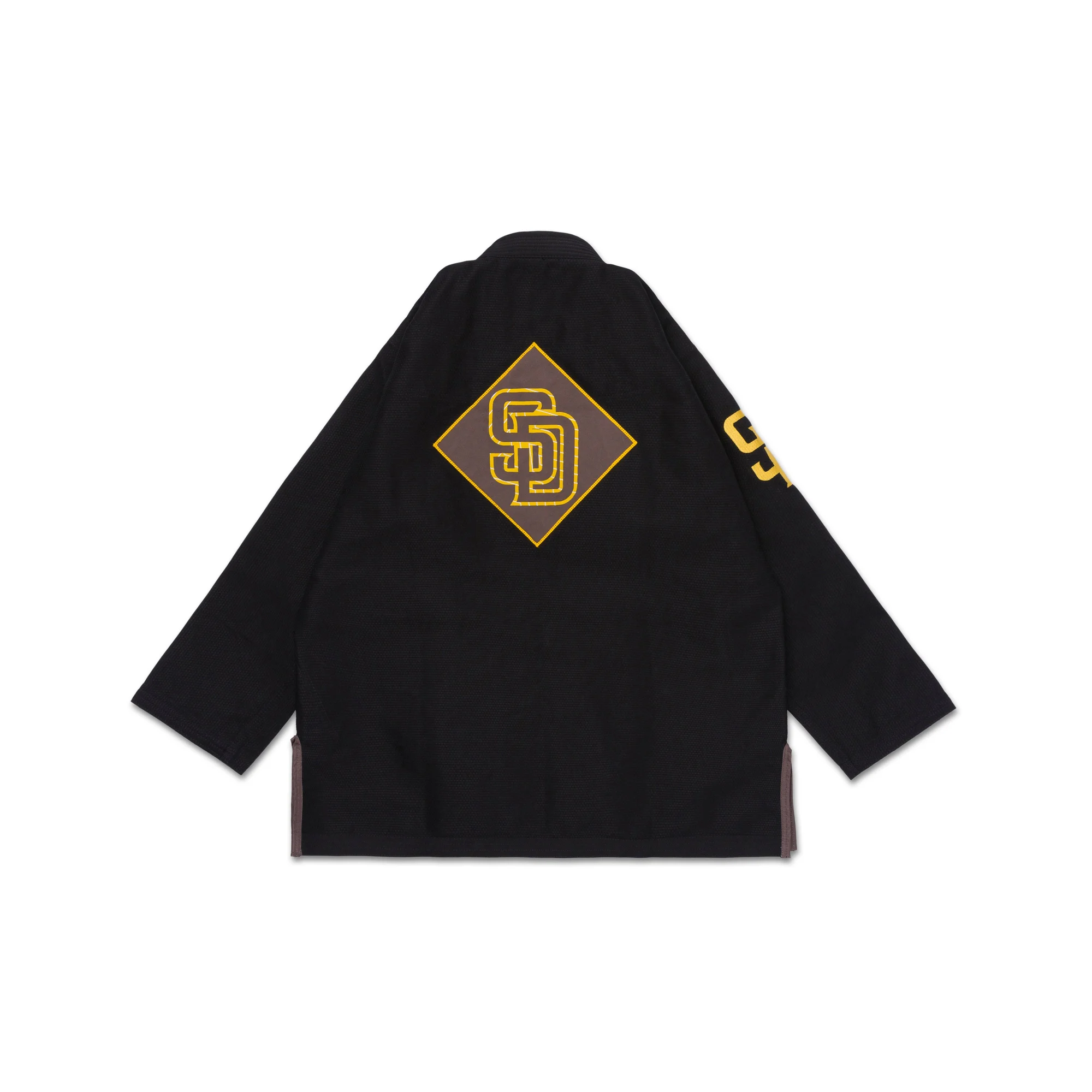 Albino and Preto Padres Gi – back view