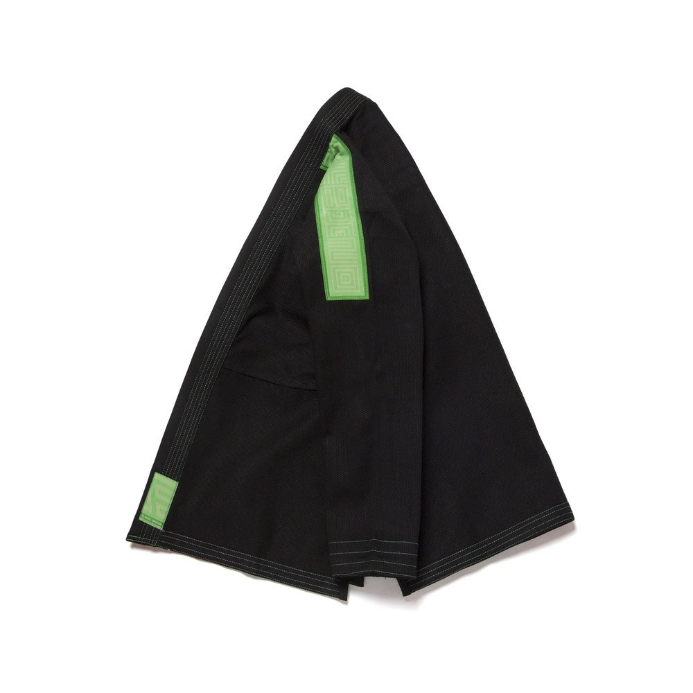 Albino and Preto Monochromatic Green Gi – back view