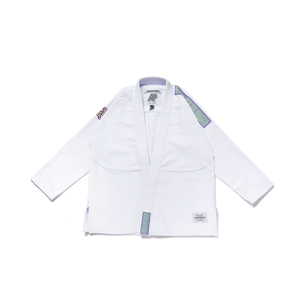 Albino and Preto 11 White Gi – front view