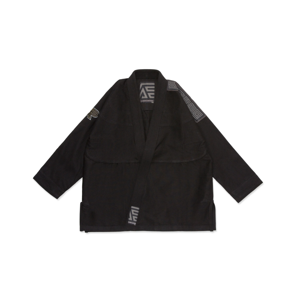 Albino and Preto PW Gi – front view