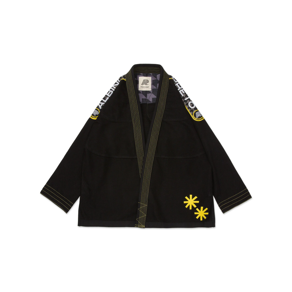 Albino and Preto RS Comp Gi – front view