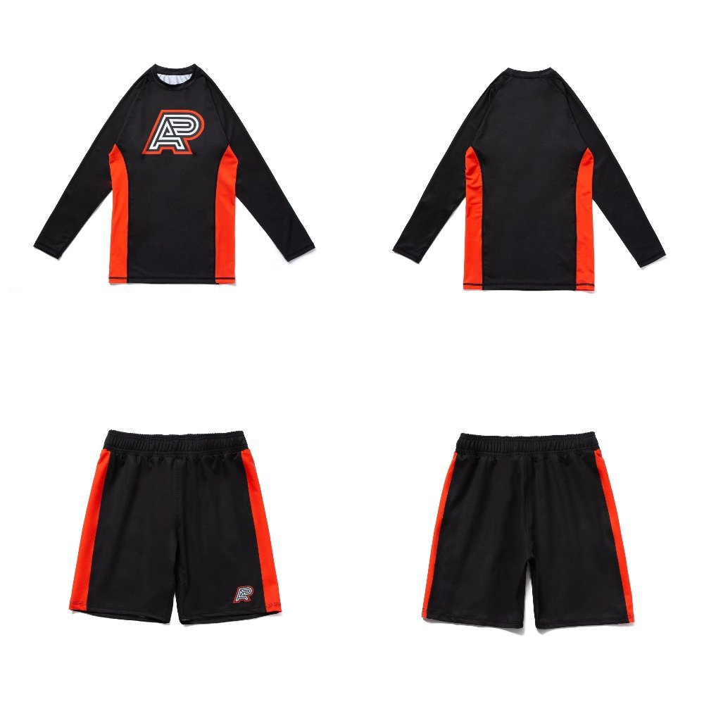 albino and preto bow rashguard set