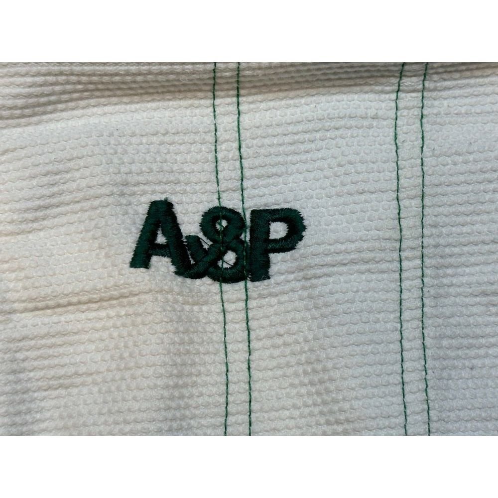 Albino and Preto Classic Gi – back view