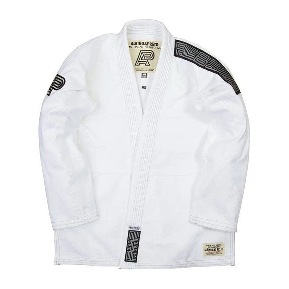 Albino and Preto Pack Gi – front view
