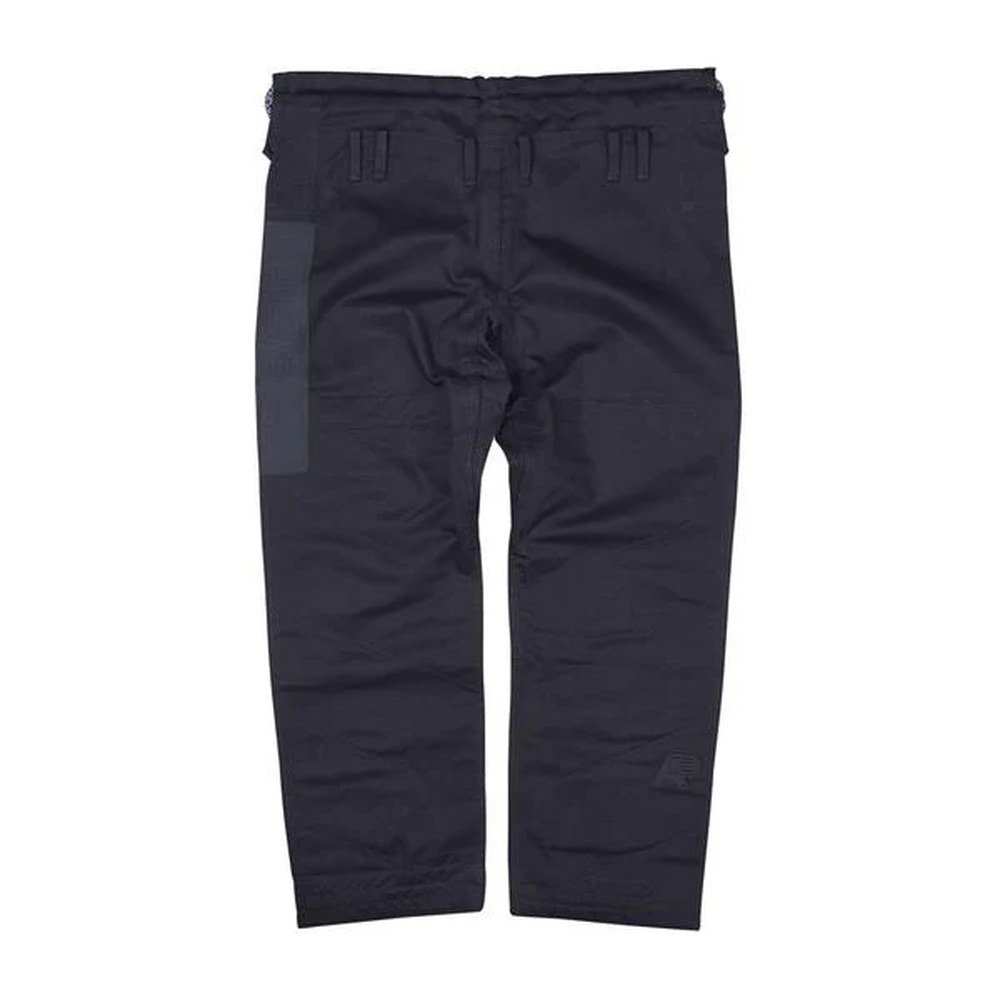 Albino and Preto Stealth Gi – back view